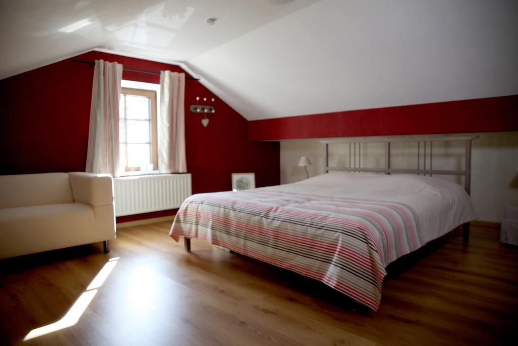 Une Parenthese En Ardenne Nollevaux Room photo